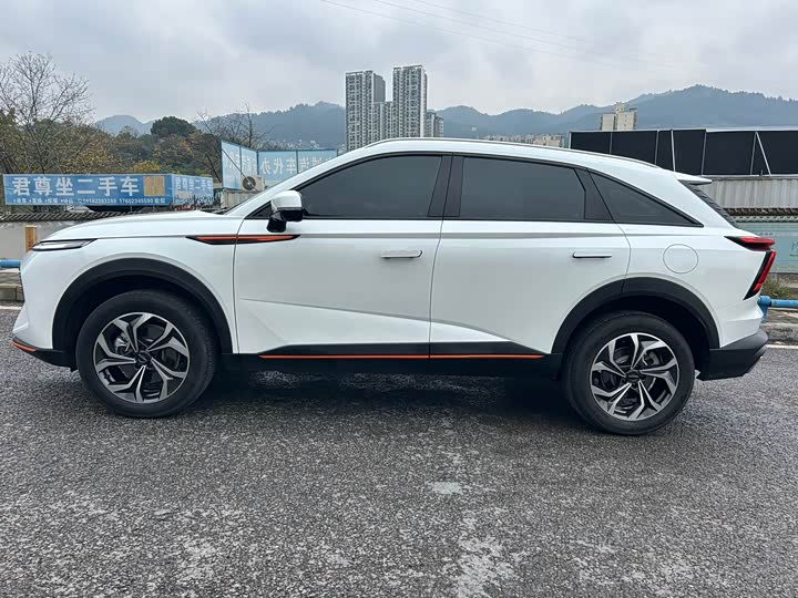 Haval F7 (Monster) 2022 2022款 1.5T 智享版DHT