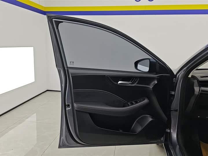 Roewe i5 2023 2023款 1.5L CVT豪华版