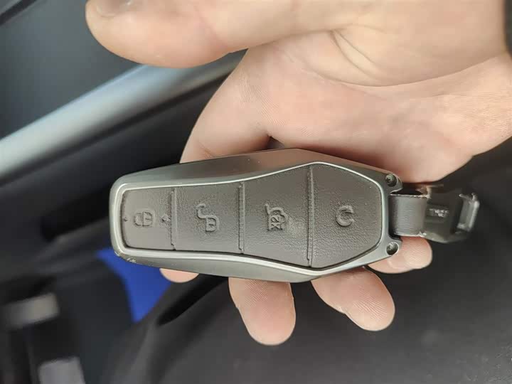 BYD Song Pro Hybrid 2025 2025款 第二代 智驾版 DM-i 75KM领先型