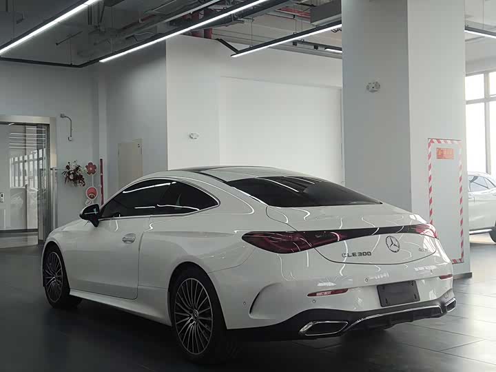 Mercedes-Benz CLE-Class 2025 2025款 CLE 300 4MATIC 动感型轿跑车