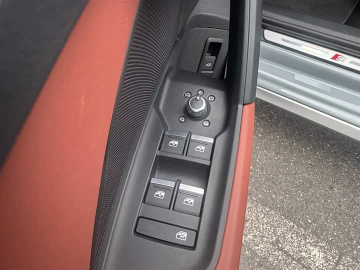 Audi A3 2025 2025款 A3L Limousine 35TFSI 飞驰尊享型 +豪华臻选包