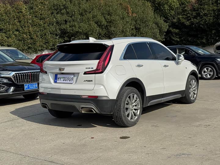 Cadillac XT4 2023 2023款 28T 两驱豪华型