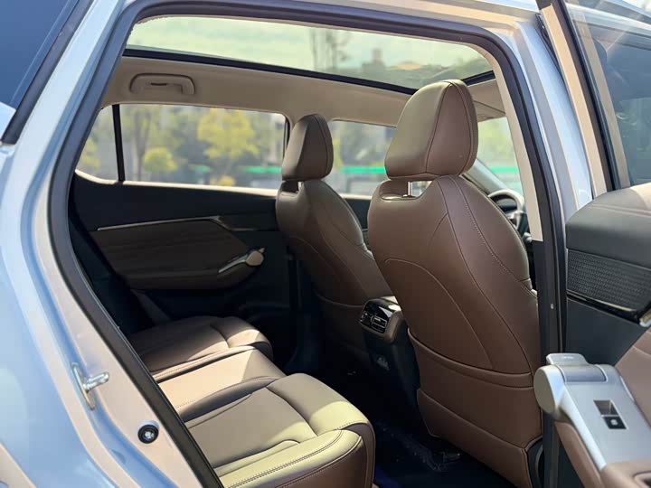 GAC Trumpchi GS4 2024 2024款 MAX 1.5T 领航版