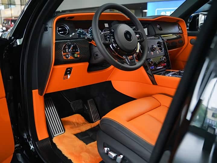 Rolls-Royce Cullinan 2024 2024款 Black Badge