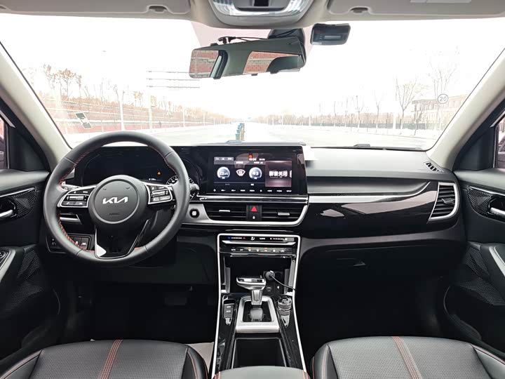 Kia KX3 2021 2021款 1.5L CVT潮流版