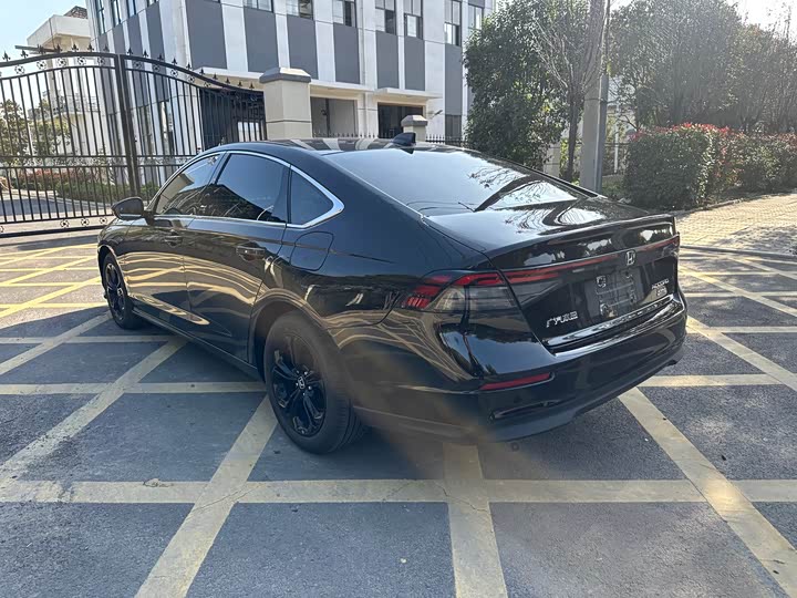 Honda Accord 2025 2025款 运动系列 260TURBO 豪华版