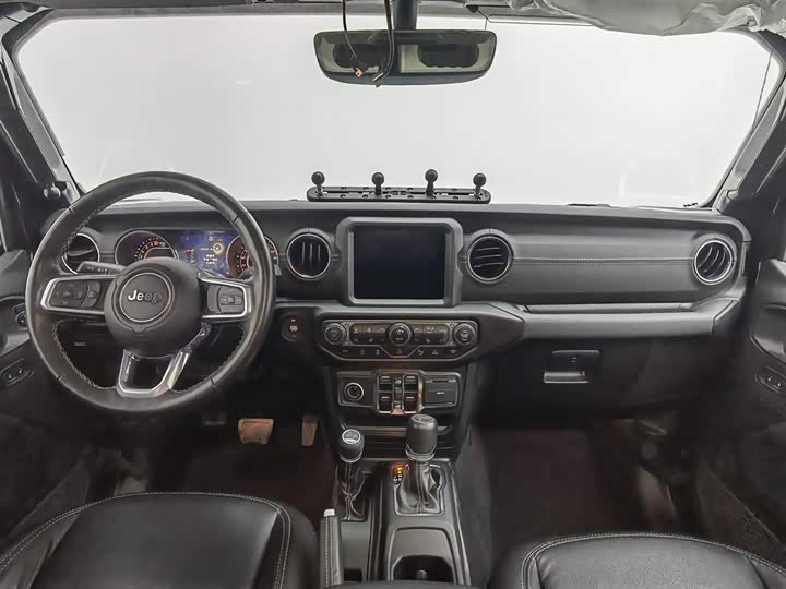 Jeep Gladiator 2022 2022款 3.6L 先行版