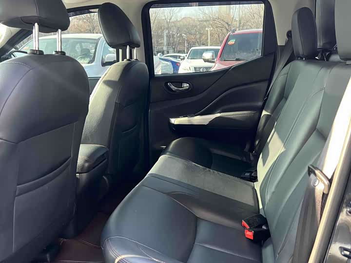 Dongfeng Rich 6 2021 2021款 2.3T自动柴油四驱穿越版标准型M9T