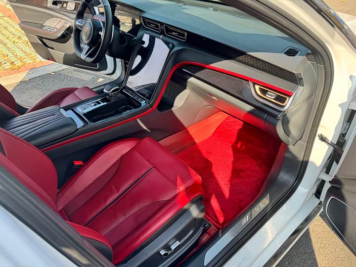 Hongqi H6 2024 2024款 2.0T 致尚版