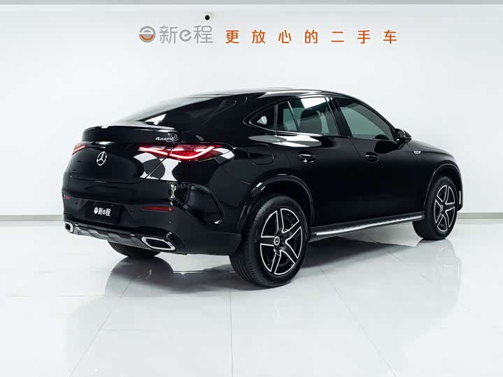 Mercedes-Benz GLC-Class Coupe 2025 2025款 GLC 260 4MATIC 轿跑SUV