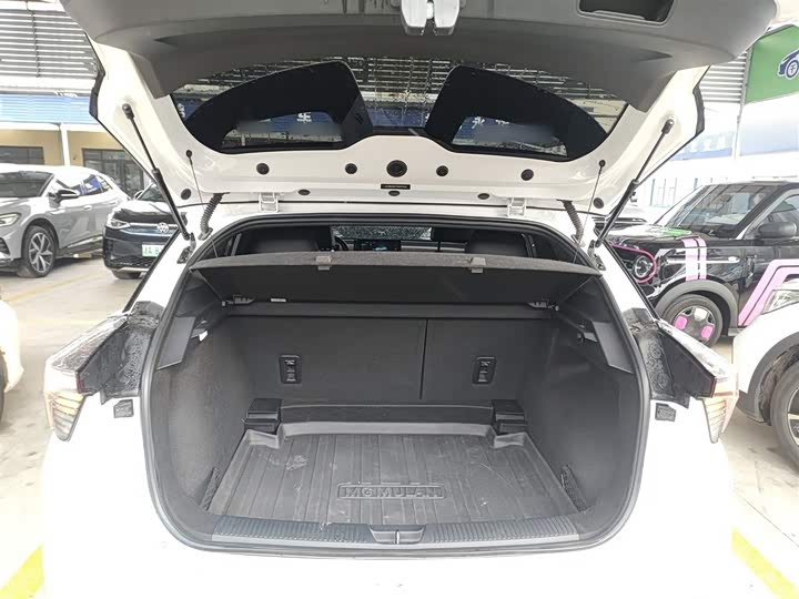 MG Motor 4 EV 2022 2022款 425km 豪华版