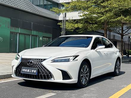 2025 Lexus ES