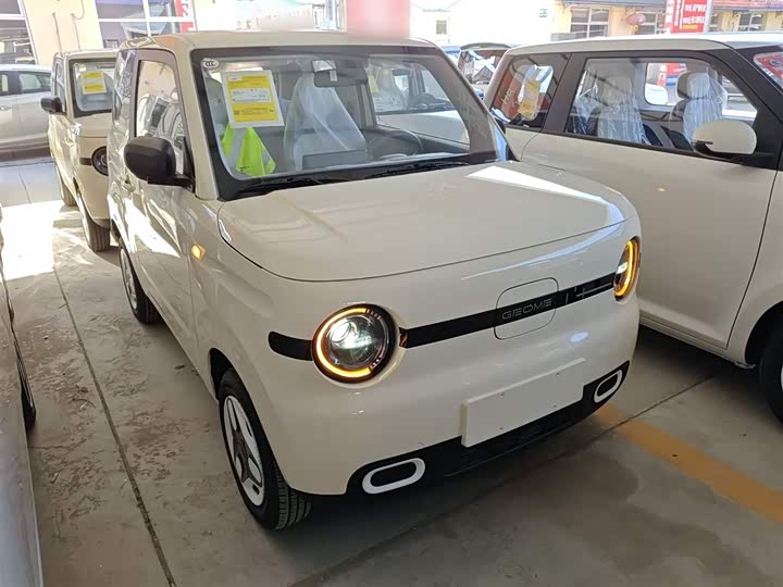Geely Galaxy Panda Mini 2025 2025款 熊猫mini 210km 元气熊