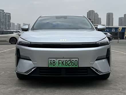 2025 Geely Galaxy L6