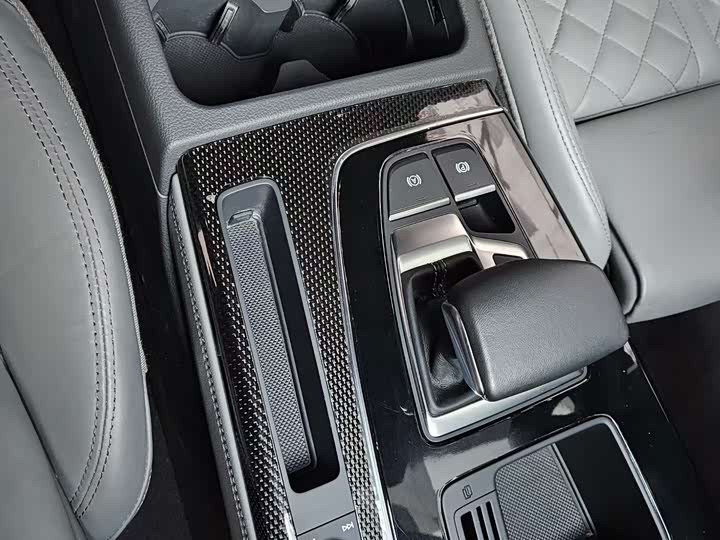 Audi Q5L Sportback 2023 2023款 40 TFSI 豪华型