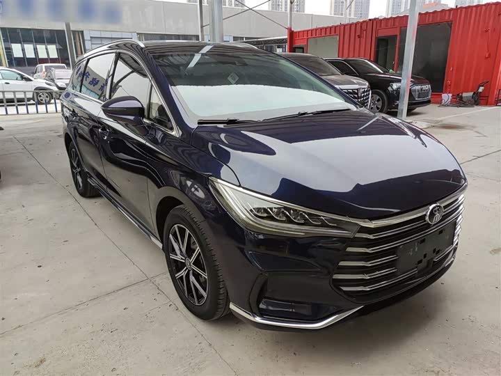 BYD Song Max Hybrid 2022 2022款 DM-i 105KM 旗舰型