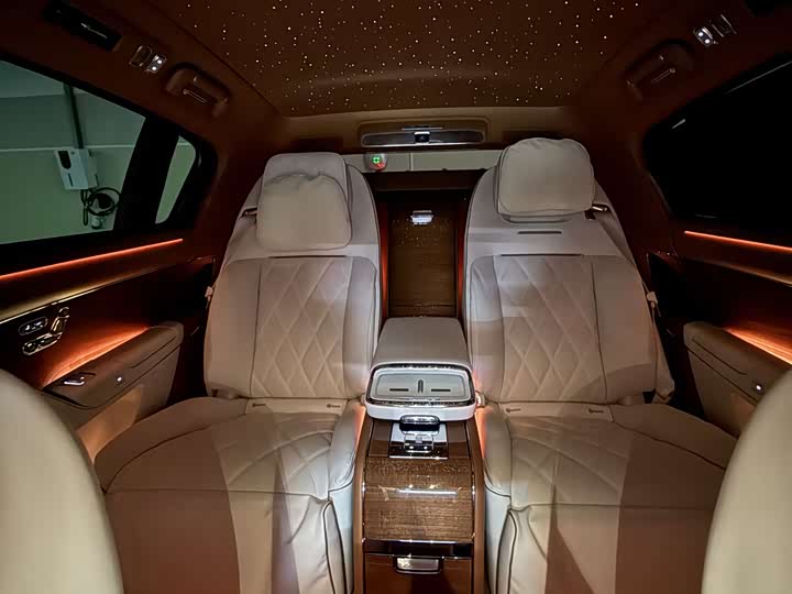 Maextro S800 2025 2025款 增程 星耀行政版 4座