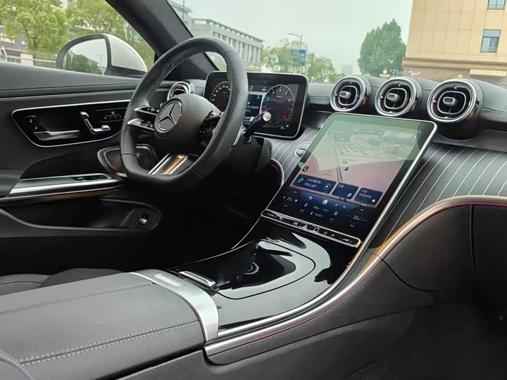 Mercedes-Benz CLE-Class 2024 2024款 CLE 300 4MATIC 动感型轿跑车