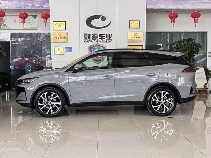 2025 BYD Tang Hybrid/EV