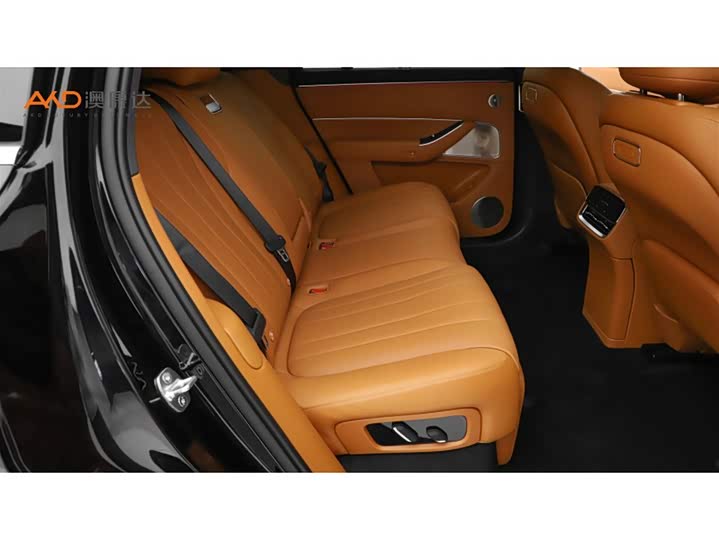 Aito M8 2025 2025款 增程 Max+版 53.4kWh 5座版