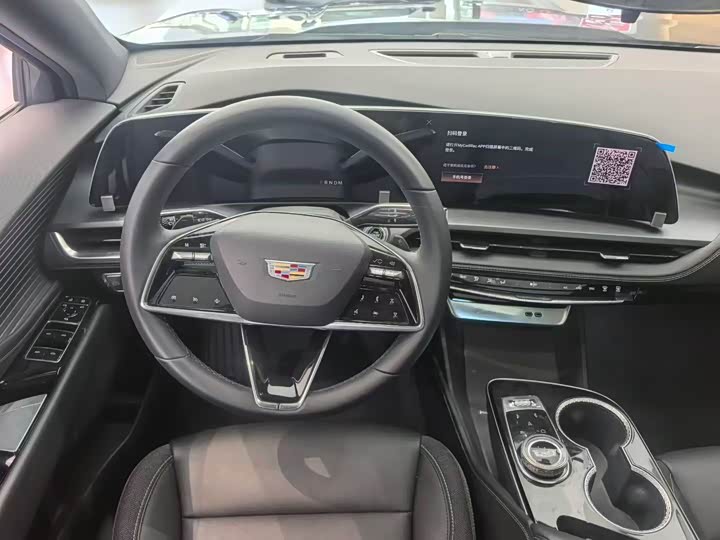 Cadillac GT4 2023 2023款 25T 风尚型