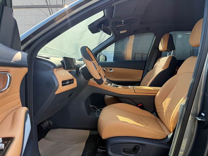 Geely Galaxy Starship 7 2025 2025款 120km 领航版