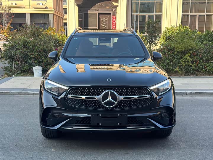 Mercedes-Benz GLC-Class 2025 2025款 GLC 260 L 4MATIC 豪华型