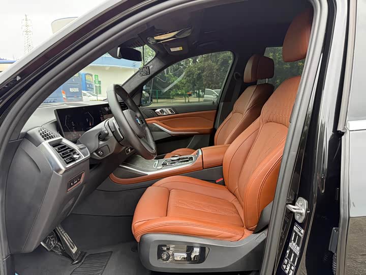 BMW X7 2023 2023款 xDrive40i 尊享型豪华套装