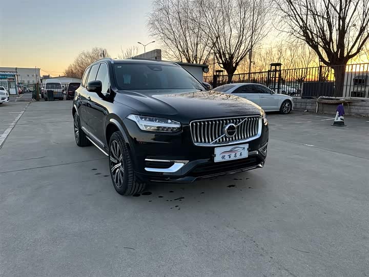 Volvo XC90 2024 2024款 B5 智行豪华版 5座