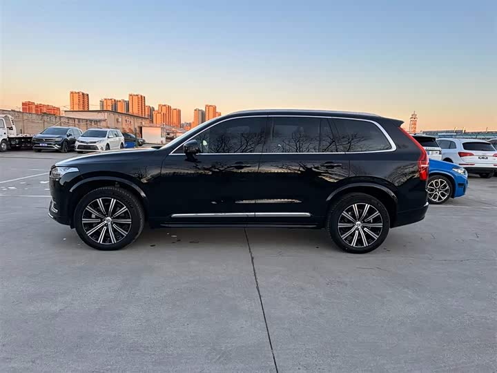 Volvo XC90 2024 2024款 B5 智行豪华版 5座