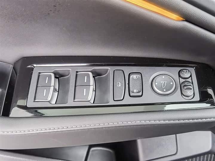 Honda Accord Hybrid 2023 2023款 2.0L e:PHEV 尊贵版