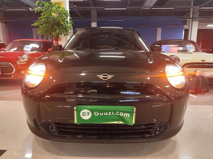 Mini Cooper 2024 2024款 456km COOPER E 经典派