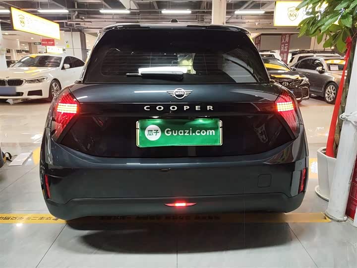 Mini Cooper 2024 2024款 456km COOPER E 经典派