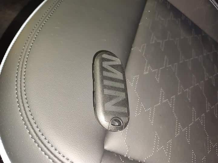 Mini Cooper 2024 2024款 456km COOPER E 经典派