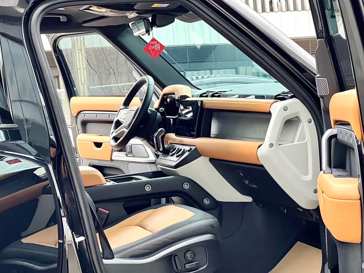 Land Rover Defender 2024 2024款 110 3.0T P400 X-DYNAMIC HSE