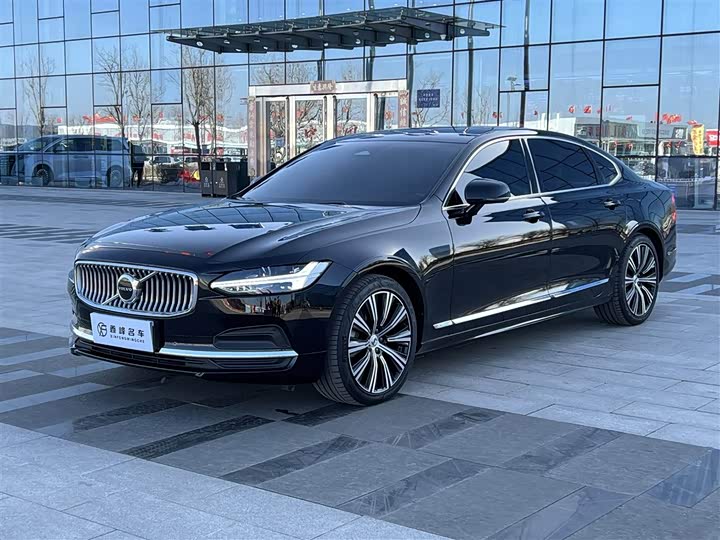 Volvo S90 2025 2025款 B5 智远豪华版
