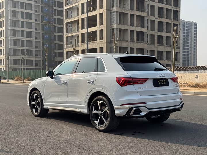 Audi Q3 2024 2024款 35 TFSI 时尚动感型