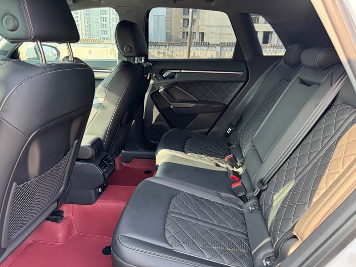 Audi Q3 2024 2024款 35 TFSI 时尚动感型