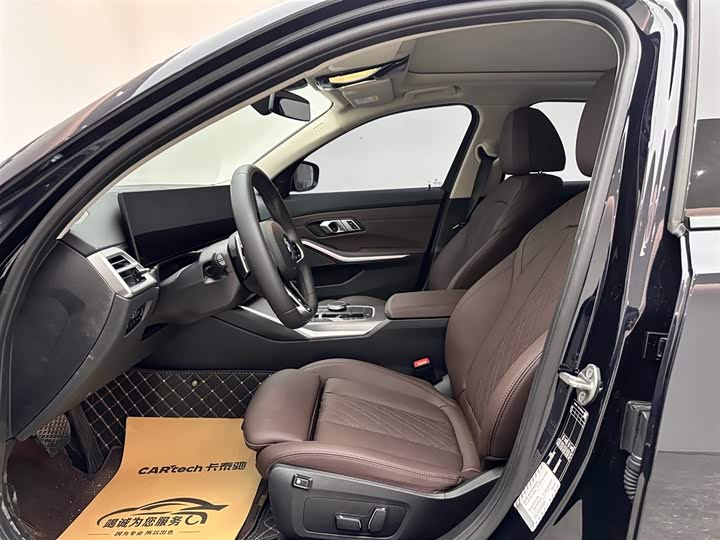 BMW 3 Series 2025 2025款 330Li M运动曜夜套装