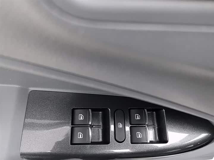 Ora White Cat 2022 2022款 升级版 305km 舒享型 三元锂