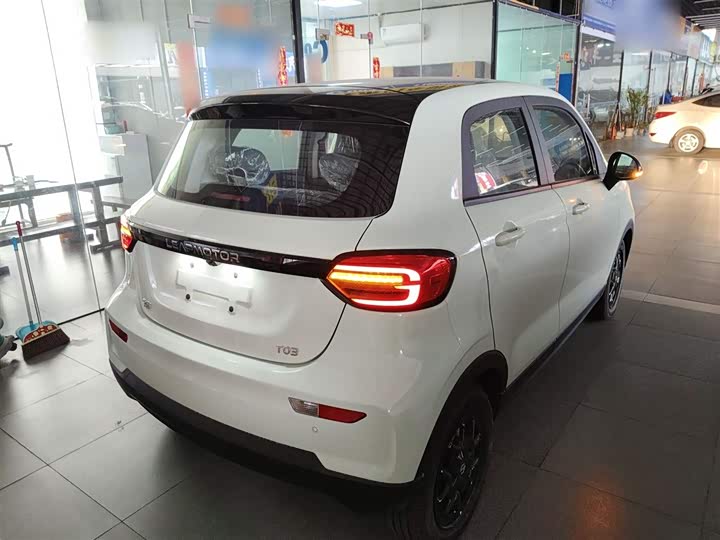 Leapmotor T03 2025 2025款 310舒享版