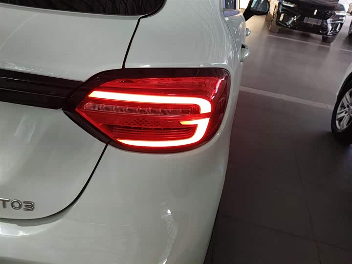 Leapmotor T03 2025 2025款 310舒享版