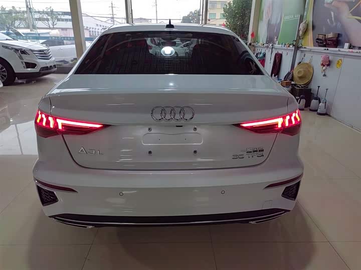 Audi A3 2024 2024款 A3L Limousine 35 TFSI 时尚运动型