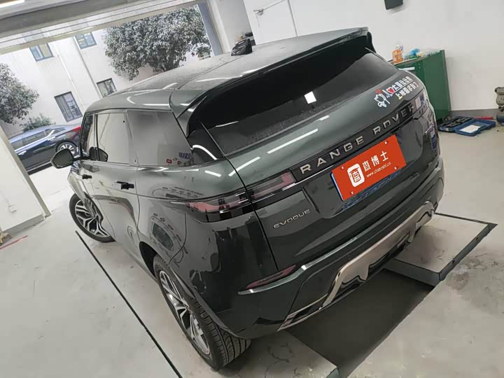 Land Rover Range Rover Evoque L 2024 2024款 揽胜极光L SE 驭光尊耀版