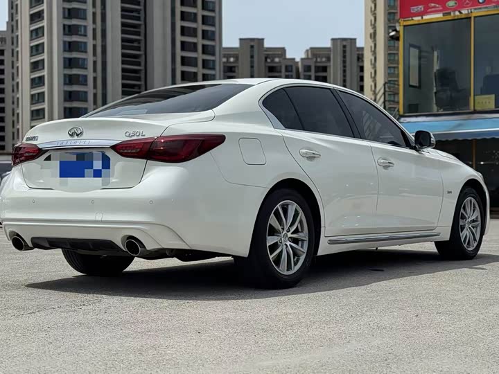 Infiniti Q50L 2022 2022款 2.0T 舒适版