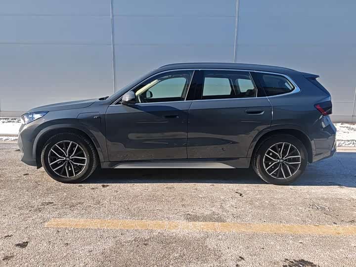 BMW iX1 2023 2023款 eDrive25L M运动套装