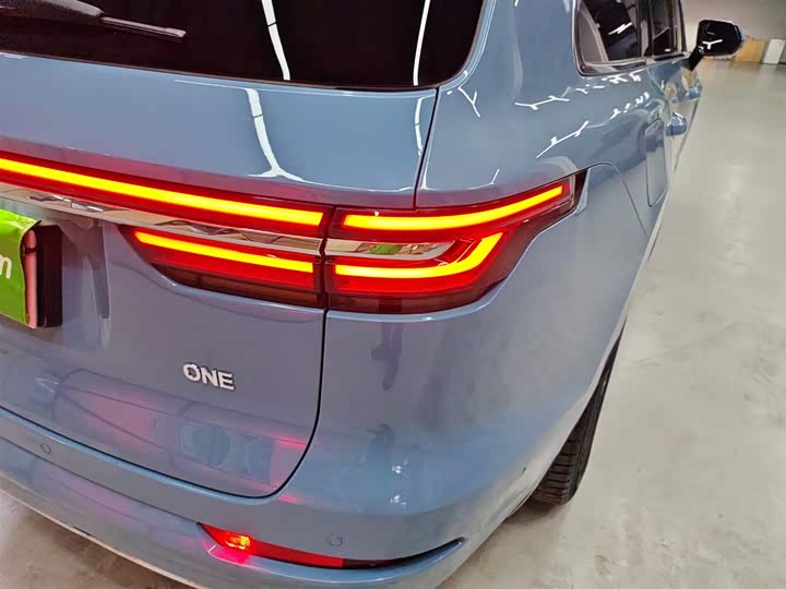 LiXiang One 2021 2021款 增程6座版