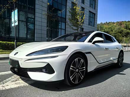 Denza Z9GT 2024 2024款 1100四驱Ultra版