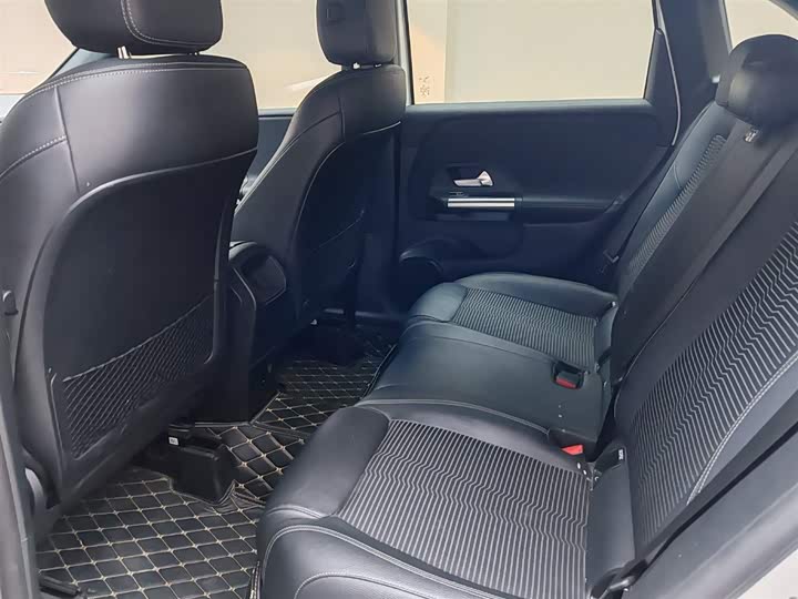 Mercedes-Benz B-Class 2022 2022款 改款 B 200 动感型