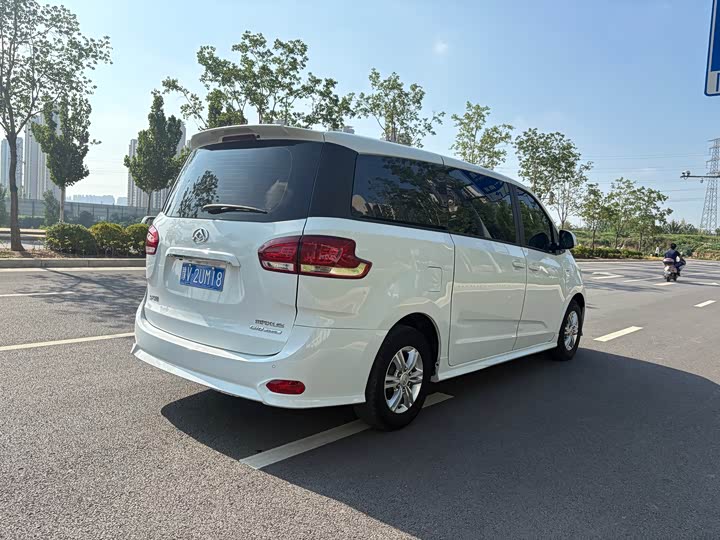 Maxus G10 2022 2022款 2.0T 自动精英版 汽油 7座